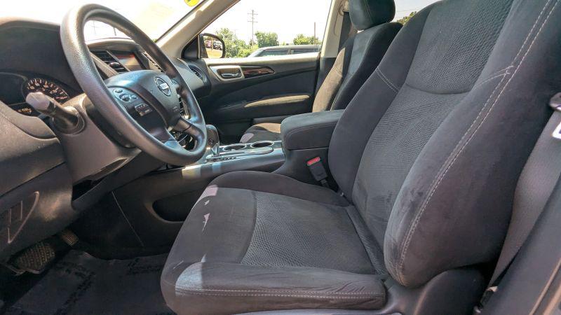 2015 Nissan Pathfinder S