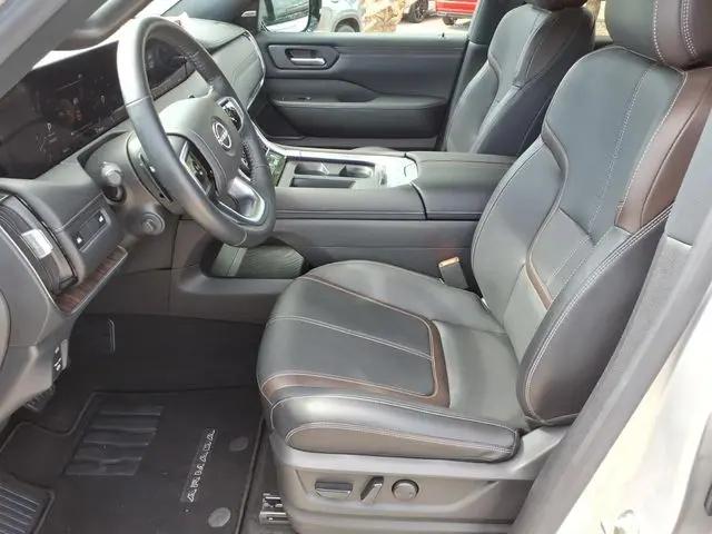 2025 Nissan Armada SL 4WD