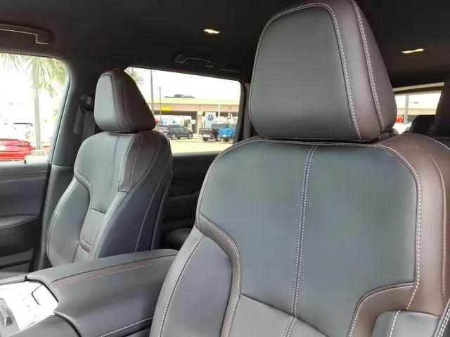 2025 Nissan Armada SL 4WD