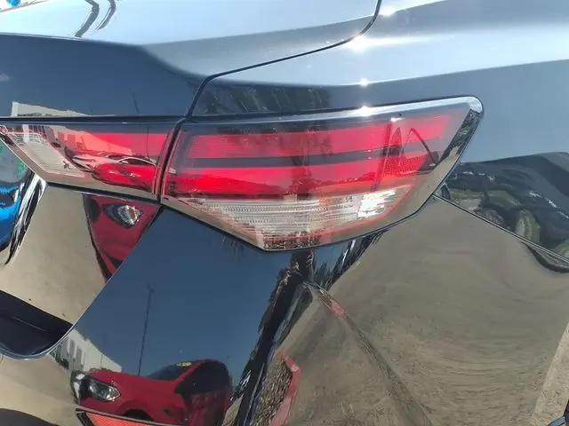 2023 Nissan Sentra S Xtronic CVT