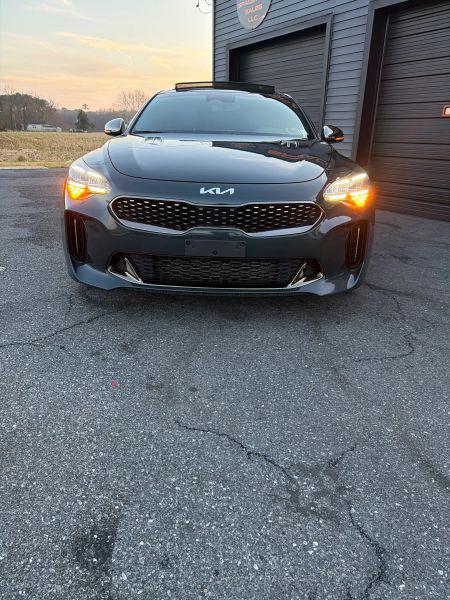2022 Kia Stinger GT1