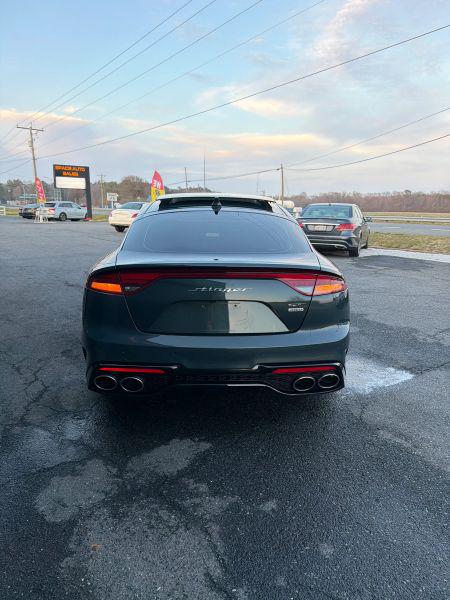 2022 Kia Stinger GT1