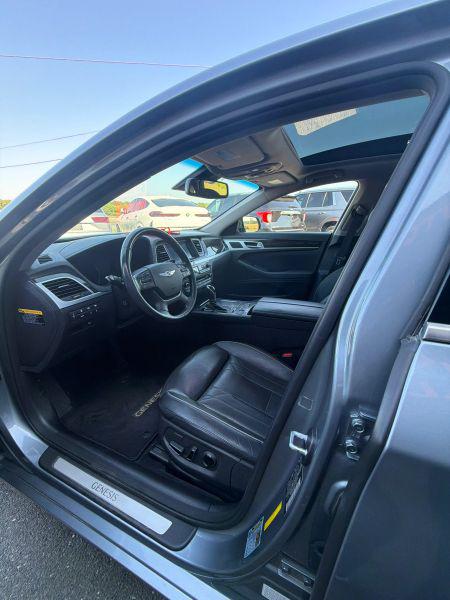 2015 Hyundai Genesis 3.8