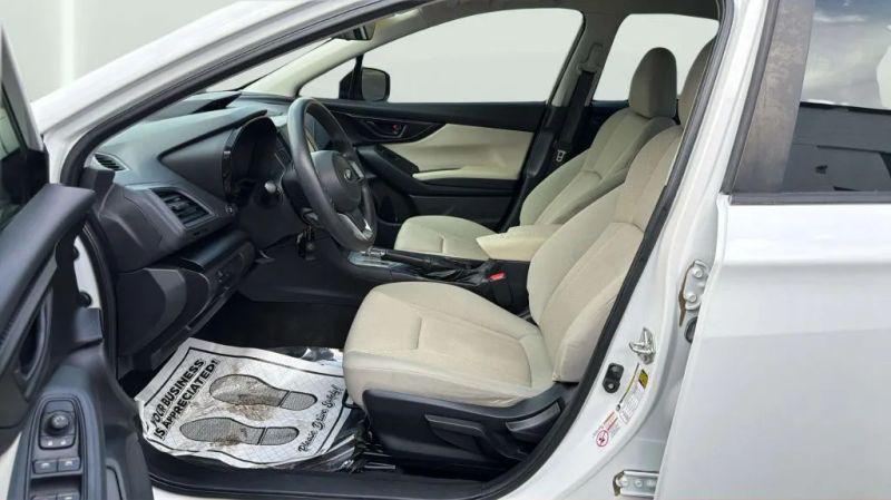 2019 Subaru Impreza 2.0i