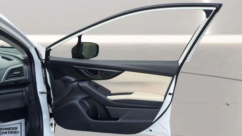 2019 Subaru Impreza 2.0i