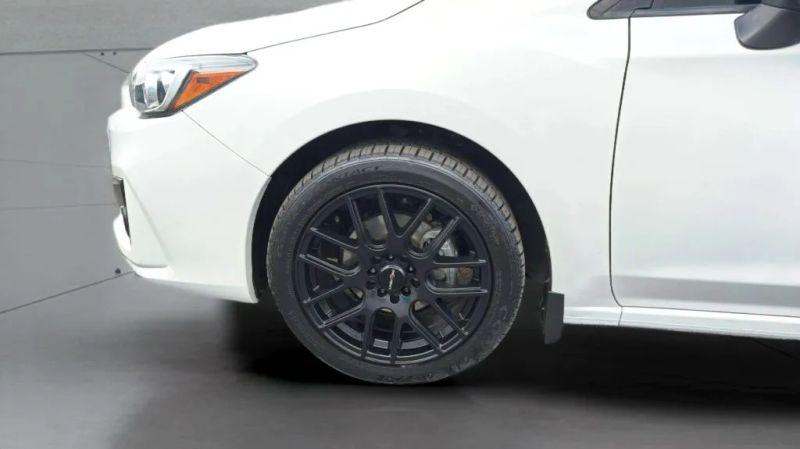2019 Subaru Impreza 2.0i