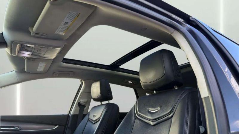 2017 Cadillac XT5 Premium Luxury
