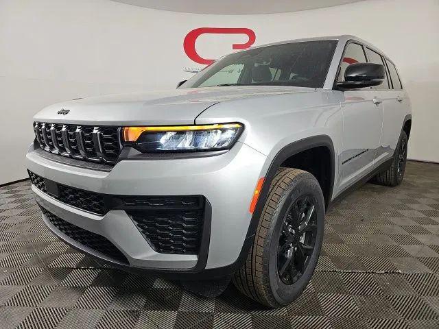 2026 Jeep Grand Cherokee L Altitude 4x4
