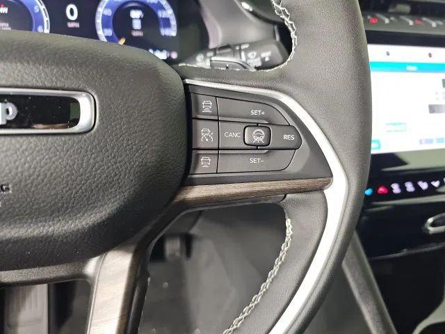 2026 Jeep Grand Cherokee L Altitude 4x4