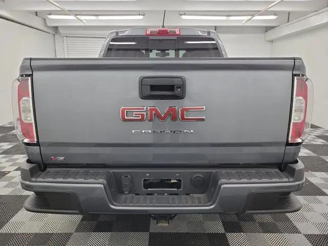 2022 GMC Canyon 4WD Crew Cab Short Box Elevation