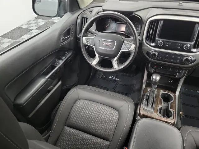 2022 GMC Canyon 4WD Crew Cab Short Box Elevation