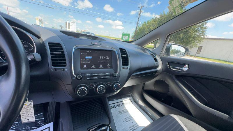 2017 Kia Forte S