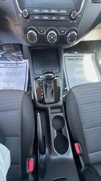 2017 Kia Forte S