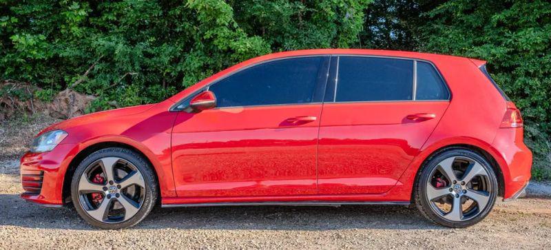 2015 Volkswagen Golf GTI 2.0T SE 4-Door
