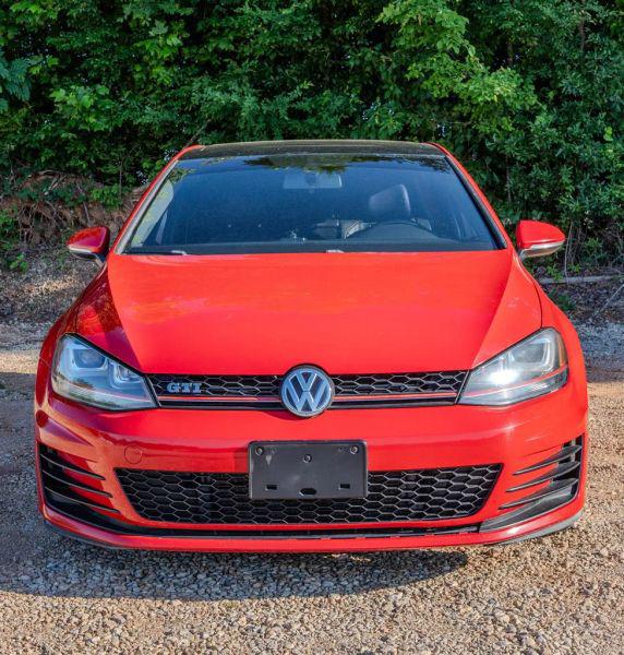 2015 Volkswagen Golf GTI 2.0T SE 4-Door