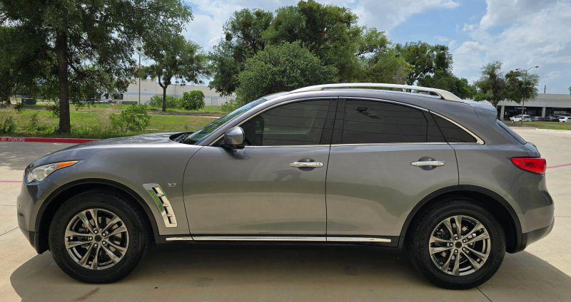 2015 INFINITI QX70 3.7