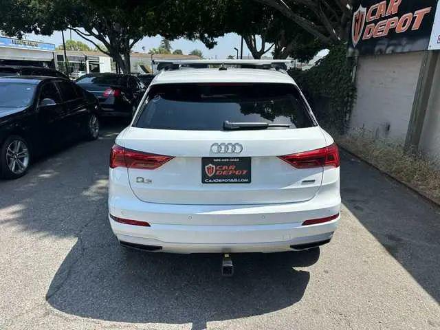 2022 Audi Q3 Premium 40 TFSI quattro Tiptronic