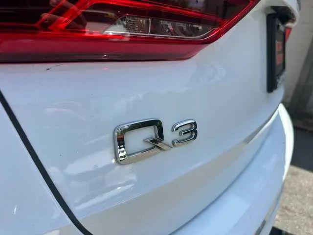 2022 Audi Q3 Premium 40 TFSI quattro Tiptronic