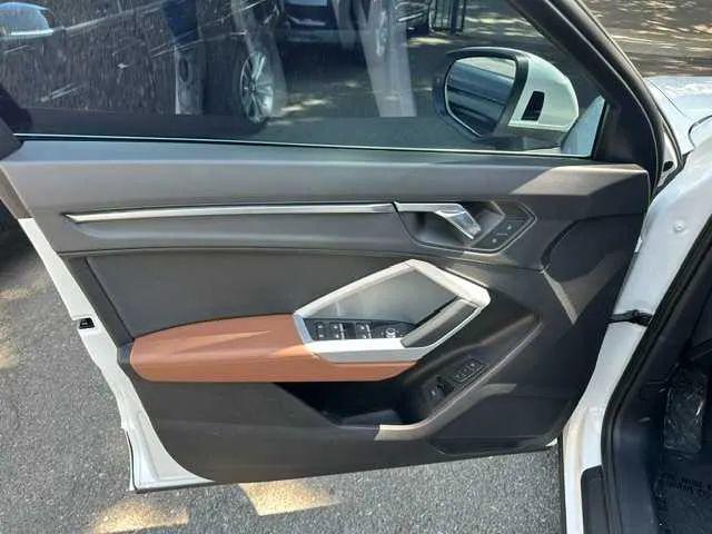 2022 Audi Q3 Premium 40 TFSI quattro Tiptronic