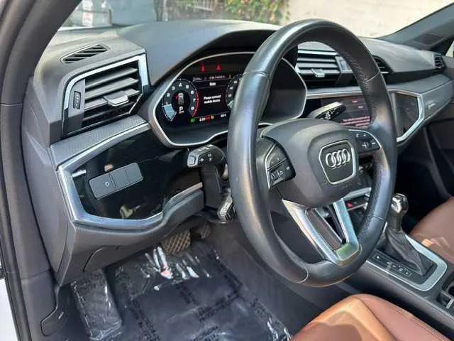 2022 Audi Q3 Premium 40 TFSI quattro Tiptronic