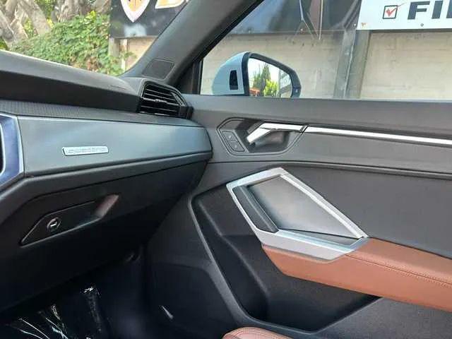 2022 Audi Q3 Premium 40 TFSI quattro Tiptronic