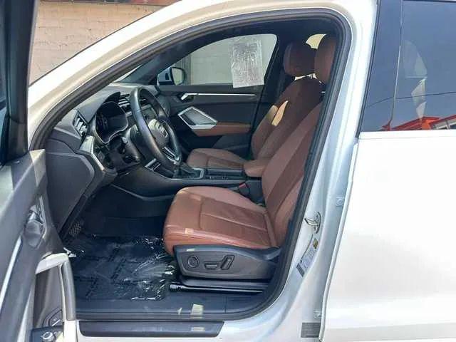2022 Audi Q3 Premium 40 TFSI quattro Tiptronic