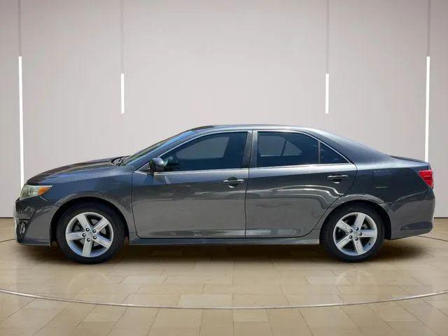 2014 Toyota Camry SE Sport