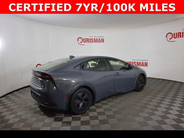 2024 Toyota Prius LE - Photo 11