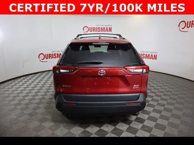 2025 Toyota RAV4 XLE - Photo 9