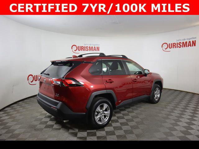 2025 Toyota RAV4 XLE - Photo 10