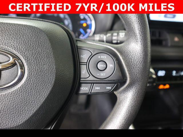 2025 Toyota RAV4 XLE - Photo 22