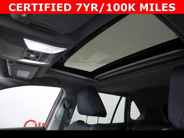 2025 Toyota RAV4 XLE - Photo 27
