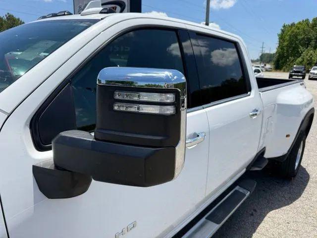 2023 Chevrolet Silverado 3500HD 4WD Crew Cab Long Bed LTZ