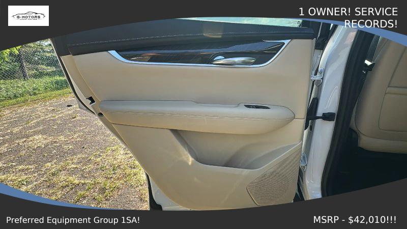 2017 Cadillac XT5 Standard