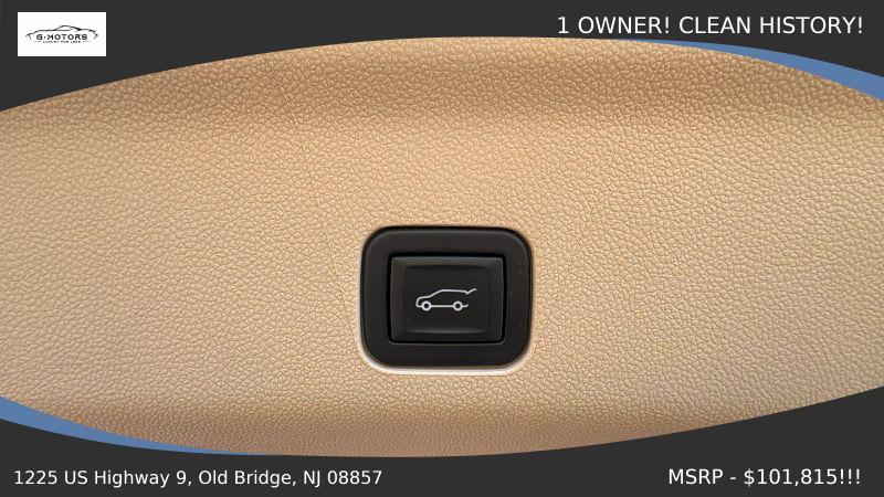2024 Cadillac Escalade ESV 4WD Premium Luxury