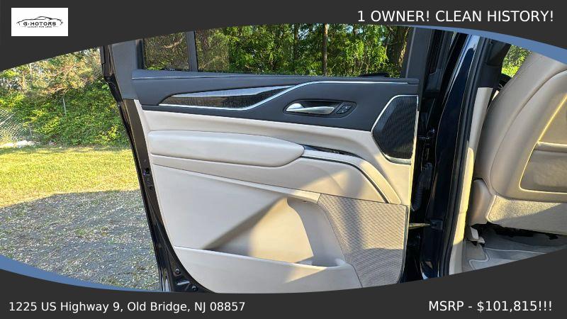 2024 Cadillac Escalade ESV 4WD Premium Luxury