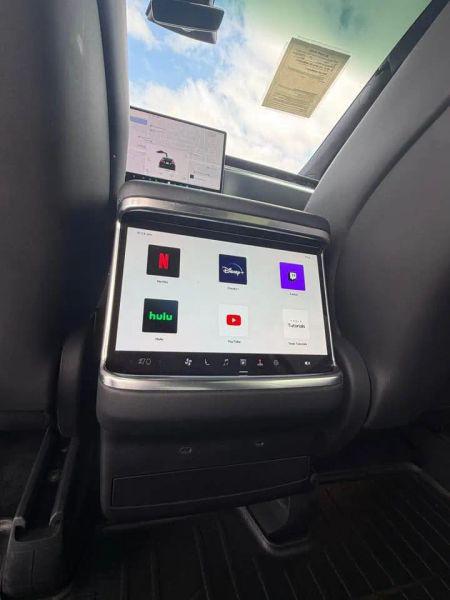 2023 Tesla Model X Plaid Tri Motor All-Wheel Drive