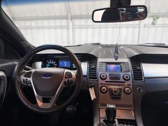 2016 Ford Taurus SEL