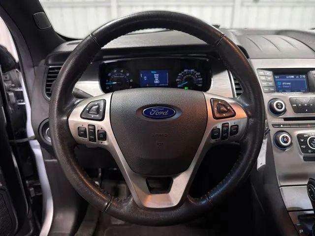 2016 Ford Taurus SEL