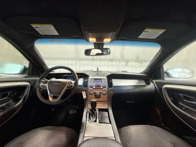 2016 Ford Taurus SEL