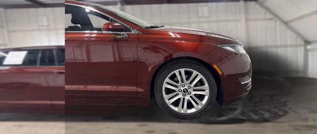 2016 Lincoln MKZ Base