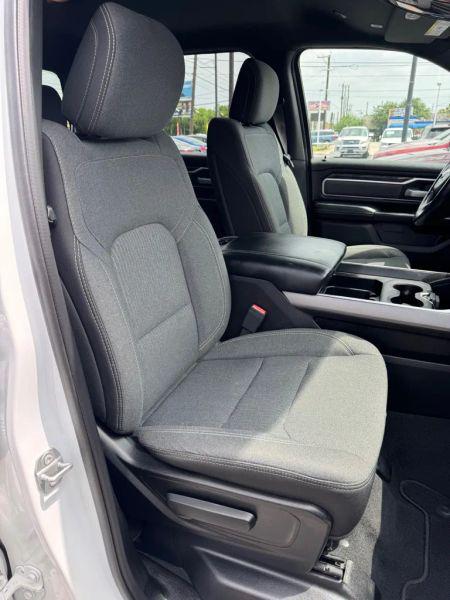 2019 Ram 1500 Big Horn/Lone Star Crew Cab 4x2 5'7" Box