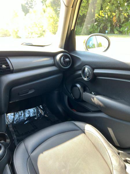 2015 MINI Hardtop Cooper
