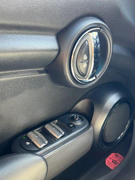2015 MINI Hardtop Cooper