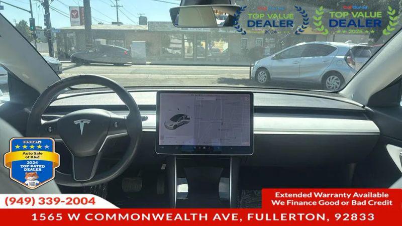 2019 Tesla Model 3 Standard Range Plus