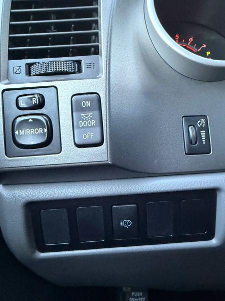 2015 Toyota Sequoia SR5 5.7L V8