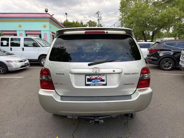 2005 Toyota Highlander Limited V6