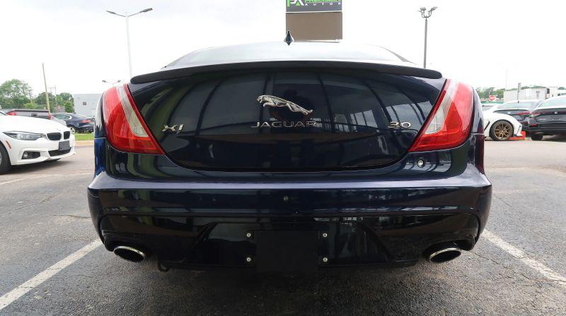 2019 Jaguar XJ R-Sport