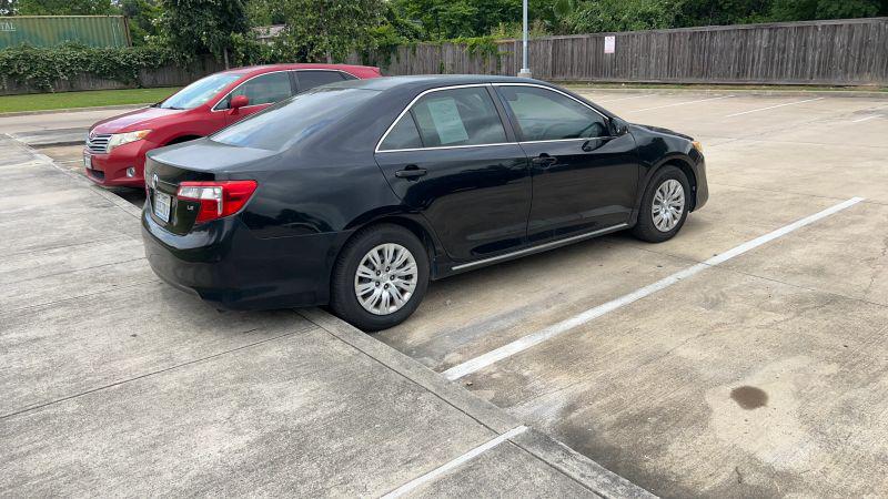 2013 Toyota Camry LE