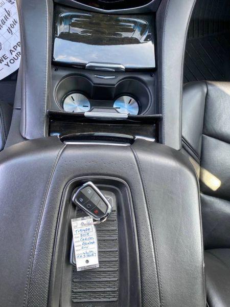 2019 Cadillac Escalade Platinum